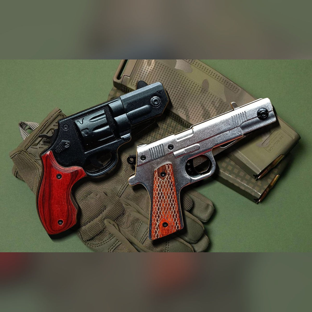 Revolver & Pistol Folding Knife Set of 2, Wood Grip
